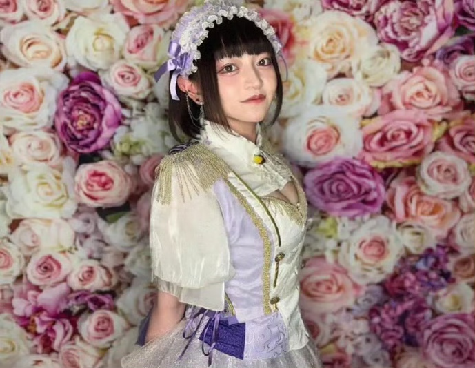 25岁日本女歌手感染肺炎离世 事前一天还在演出